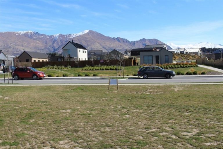 Photo of property in 36 Glen Dene Crescent, Wanaka, 9305