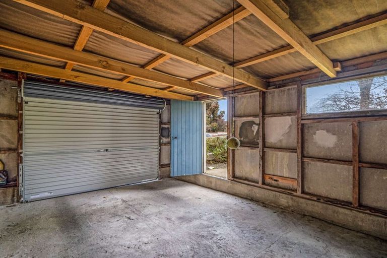 Photo of property in 28 Wharfe Street, South Hill, Oamaru, 9400