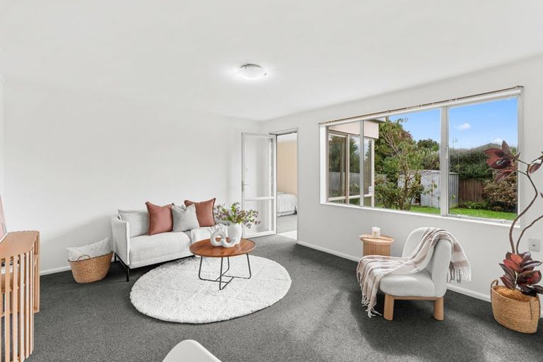 Photo of property in 2/64a Toorak Avenue, Avonhead, Christchurch, 8042
