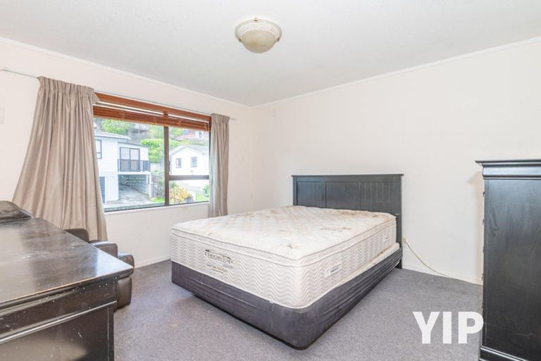 Photo of property in 14 Tortola Crescent, Grenada Village, Wellington, 6037