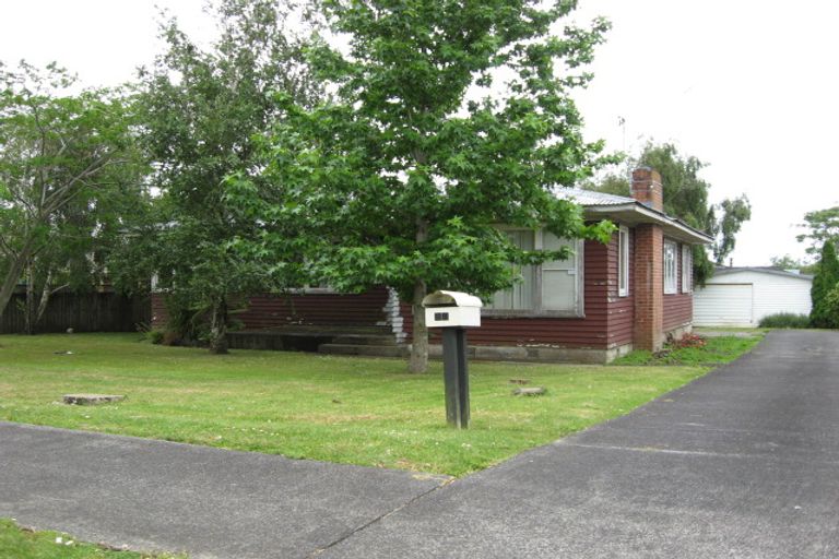 Photo of property in 53 Muir Avenue, Mangere Bridge, Auckland, 2022