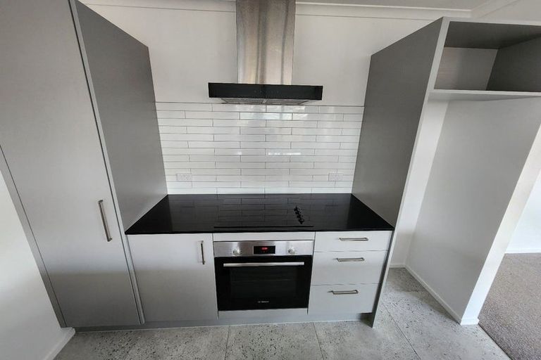 Photo of property in 27 Hemopo Street, Pukekohe, 2120