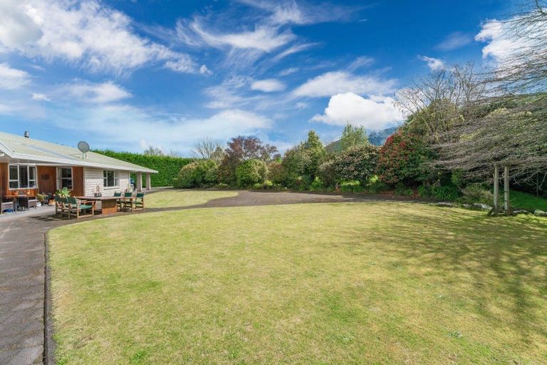 Photo of property in 52 Caroline Drive, Maunganamu, Taupo, 3379