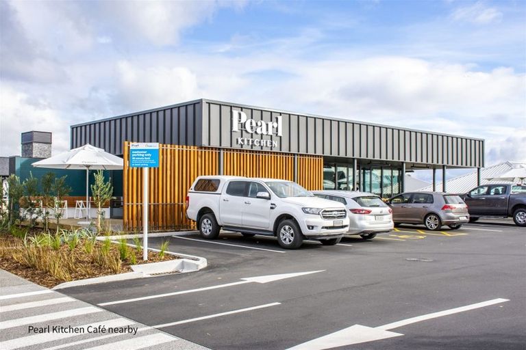 Photo of property in 38 Pacific View Road, Papamoa Beach, Papamoa, 3118