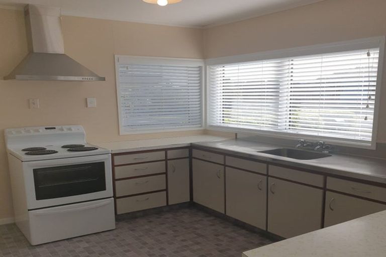 Photo of property in 14 Meachen Terrace, Waiuku, 2123