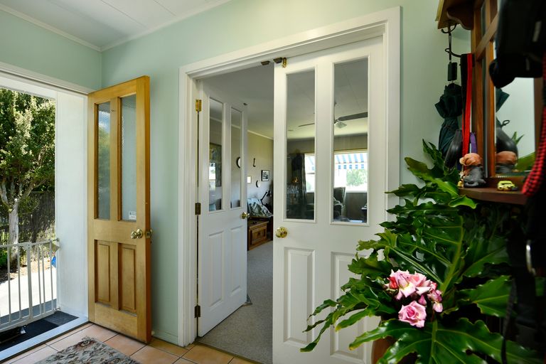 Photo of property in 34 Fergusson Street, Stoke, Nelson, 7011