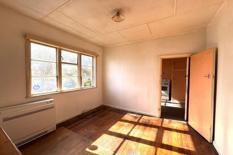 Photo of property in 1 Market Street, Kaitangata, 9210