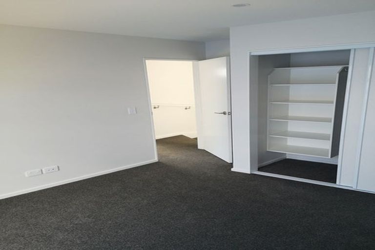 Photo of property in 2/26 Fitzherbert Road, Wainuiomata, Lower Hutt, 5014