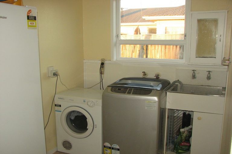 Photo of property in 12a Seddon Street, Te Puke, 3119