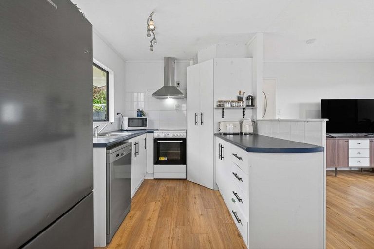 Photo of property in 61a Meander Drive, Welcome Bay, Tauranga, 3112