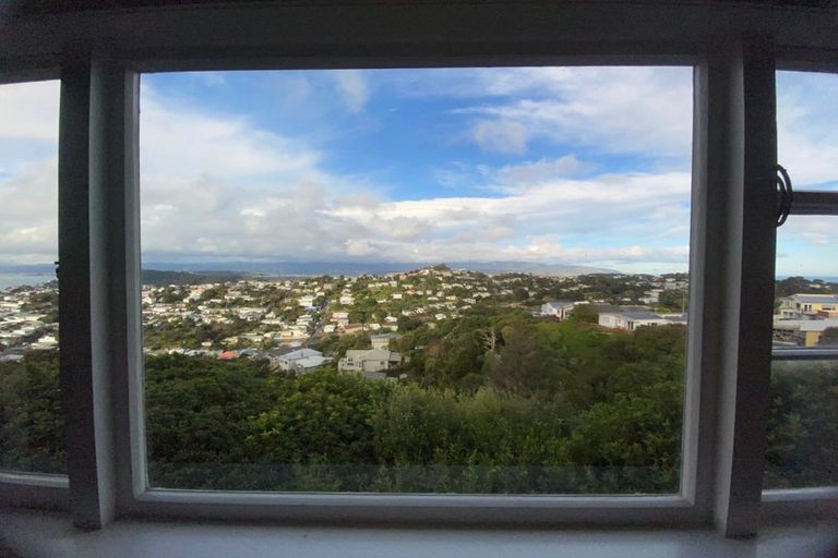 Photo of property in 143 Mitchell Street, Brooklyn, Wellington, 6021