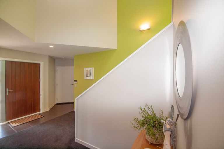 Photo of property in 17 Nether Green Crescent, Johnsonville, Wellington, 6037