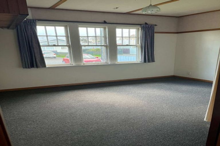 Photo of property in 14 Douglas Street, Waiwhetu, Lower Hutt, 5010