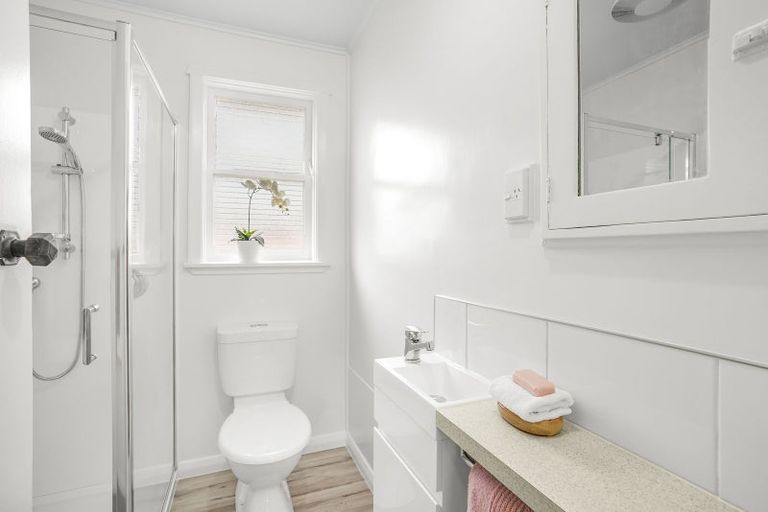 Photo of property in 1/3 Huia Grove, Elderslea, Upper Hutt, 5018