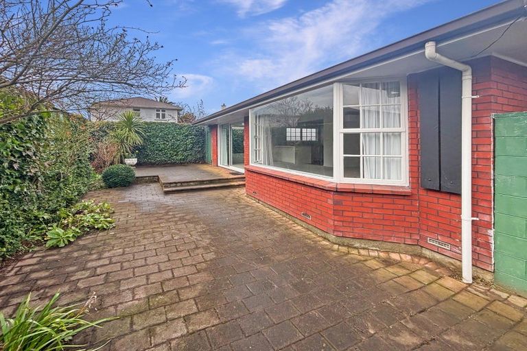 Photo of property in 37 Church Lane, Merivale, Christchurch, 8014