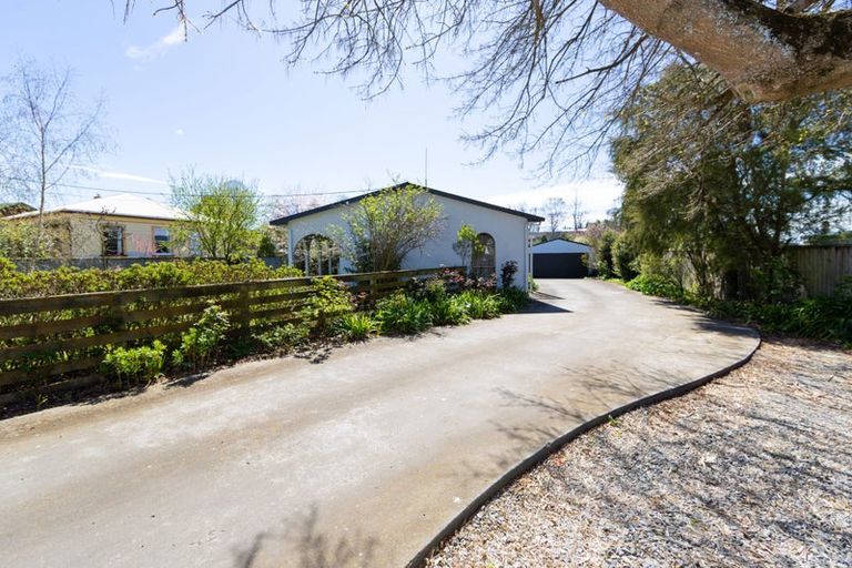 Photo of property in 33 Higginson Street, Otane, 4202