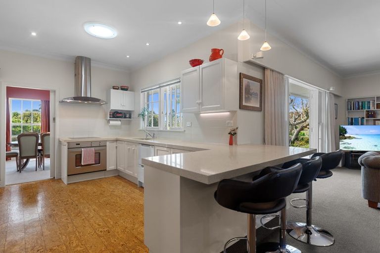 Photo of property in 284 No 3 Road, Te Puke, 3183