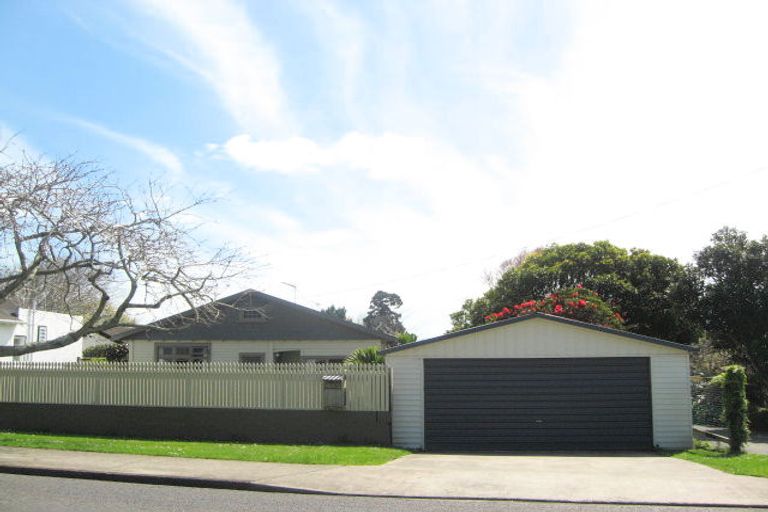 Photo of property in 58 Doralto Road, Frankleigh Park, New Plymouth, 4310
