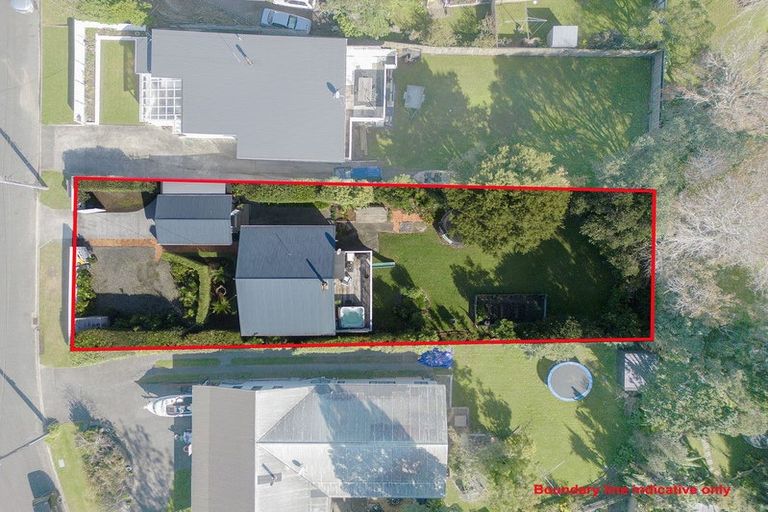 Photo of property in 12 Foster Crescent, Snells Beach, 0920