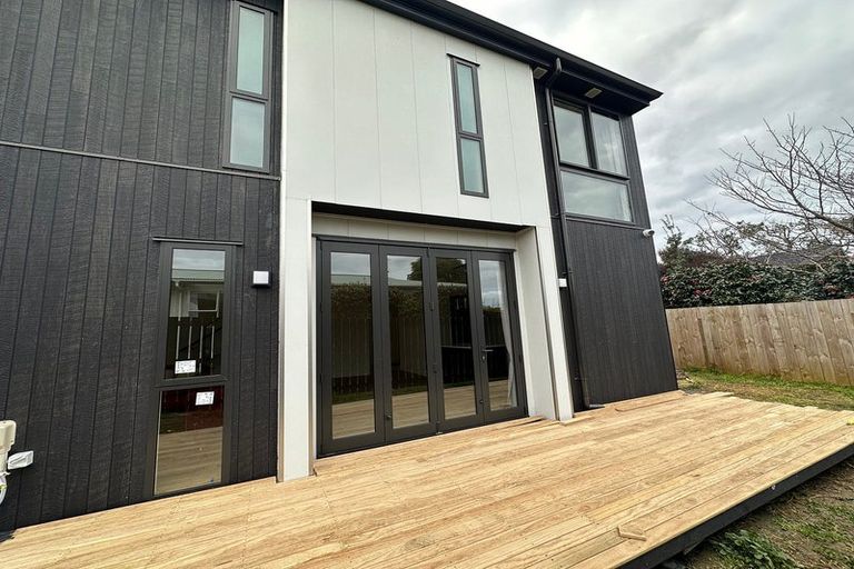 Photo of property in 8 Sunnybrae Road, Hillcrest, Auckland, 0627