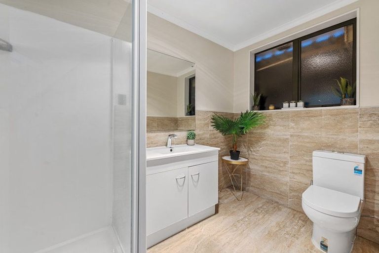 Photo of property in 41 Morewa Place, Takanini, 2112