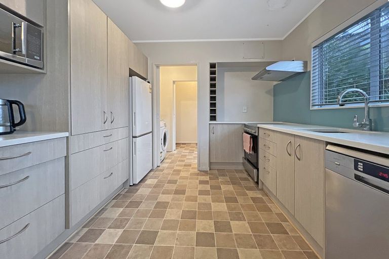 Photo of property in 15/24 Eastglen Road, Glen Eden, Auckland, 0602