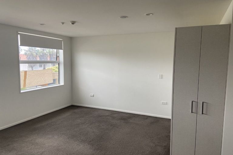 Photo of property in 19 Charles Street, Papatoetoe, Auckland, 2025