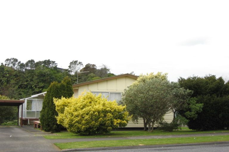 Photo of property in 2/70 Riversdale Drive, Merrilands, New Plymouth, 4312