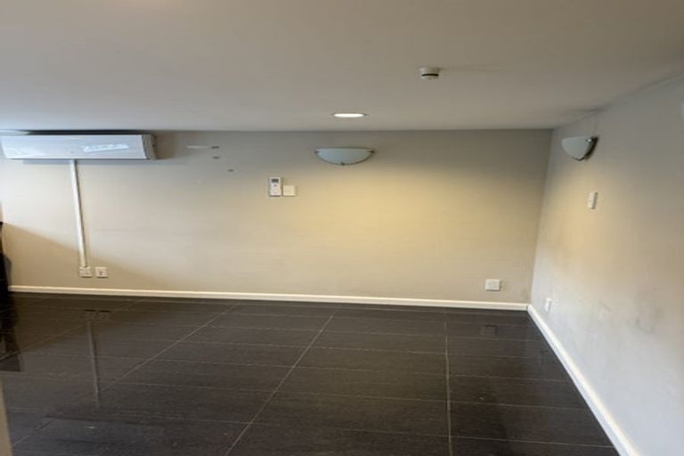 Photo of property in 311b Karori Road, Karori, Wellington, 6012