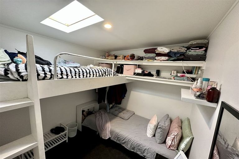 Photo of property in 8 Appian Lane, Scarborough, Christchurch, 8081