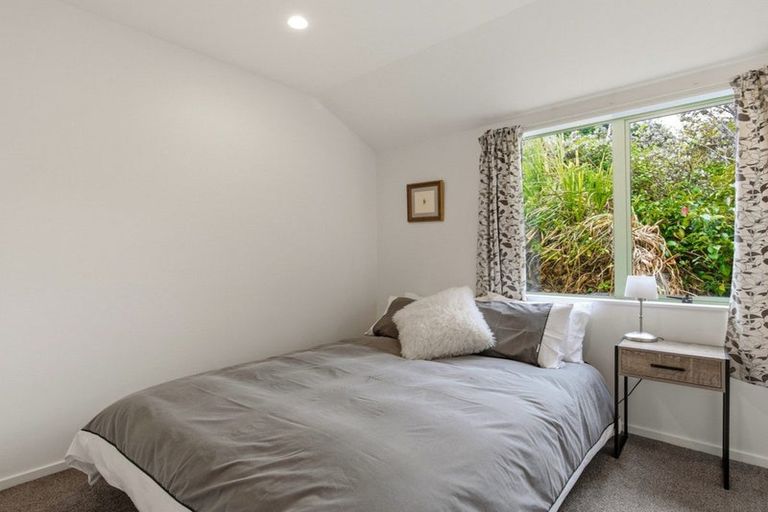 Photo of property in 18 Darlington Terrace, Miramar, Wellington, 6022