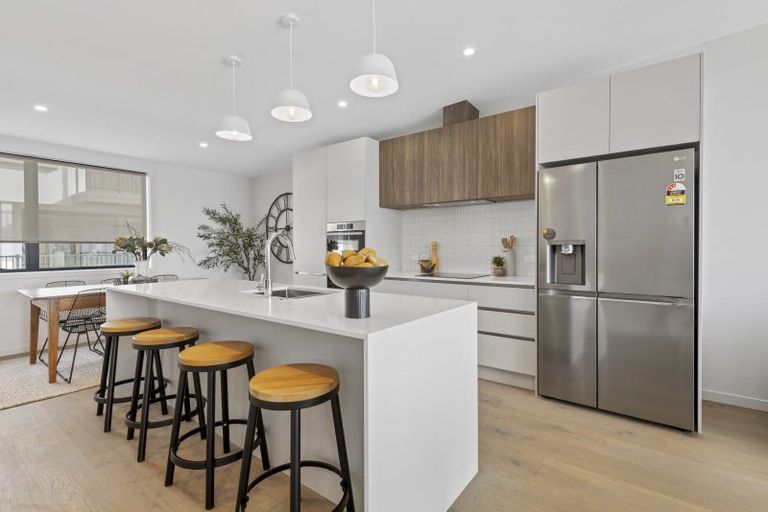 Photo of property in 1 Memorial Way, Tauranga, 3110