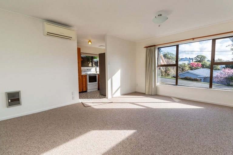 Photo of property in 28a Farm Road, Northland, Wellington, 6012