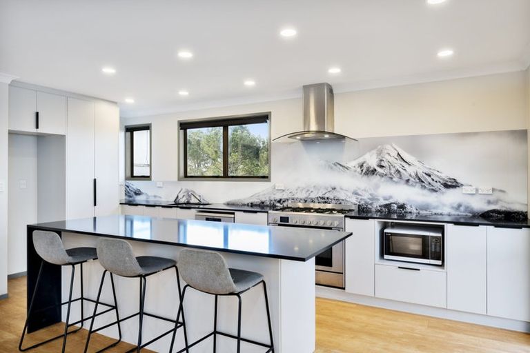 Photo of property in 66 Anich Road, Massey, Auckland, 0614