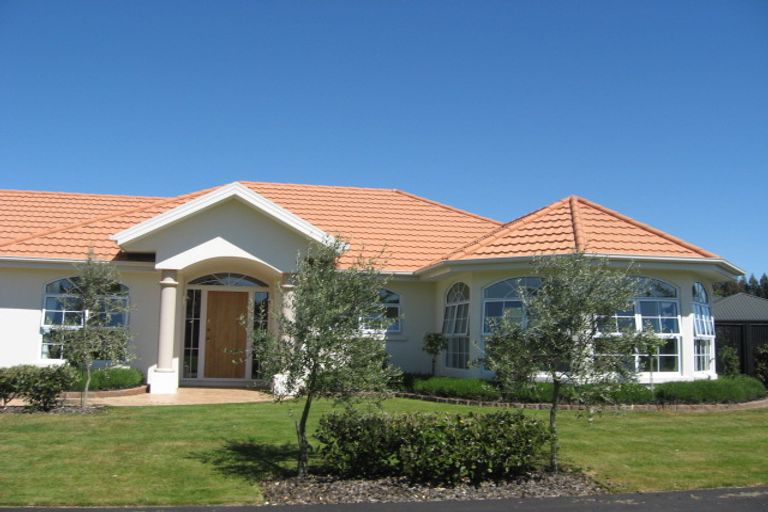 Photo of property in 5 Sharnbrook Lane, Casebrook, Christchurch, 8051