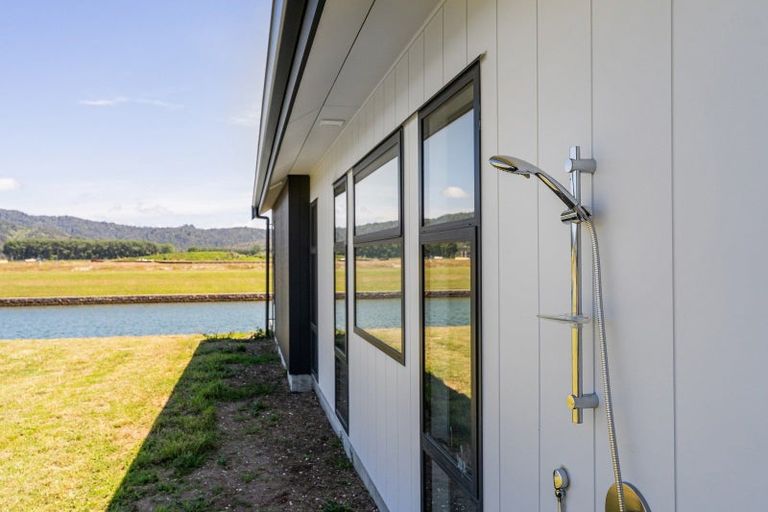 Photo of property in 17 Kahu Crescent, Whitianga, 3510