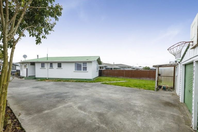 Photo of property in 41 Holdsworth Avenue, Milson, Palmerston North, 4414