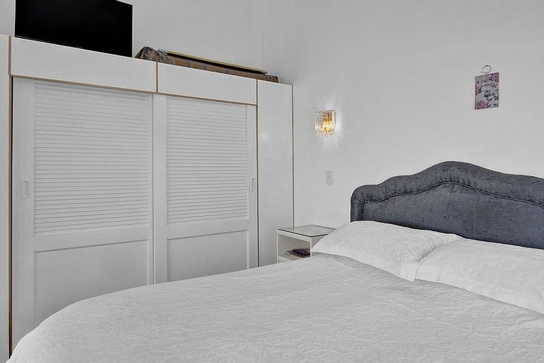 Photo of property in 3 Victoria Street, Hawera, 4610