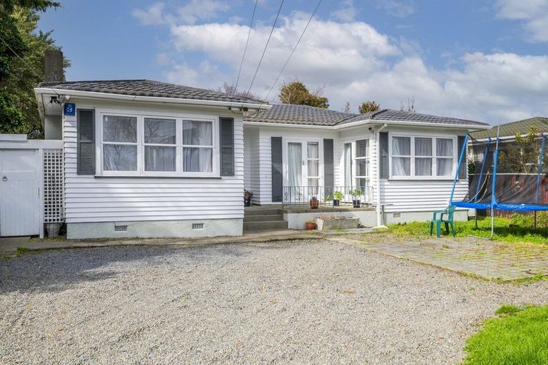 Photo of property in 148 Arawhata Road, Paraparaumu, 5032
