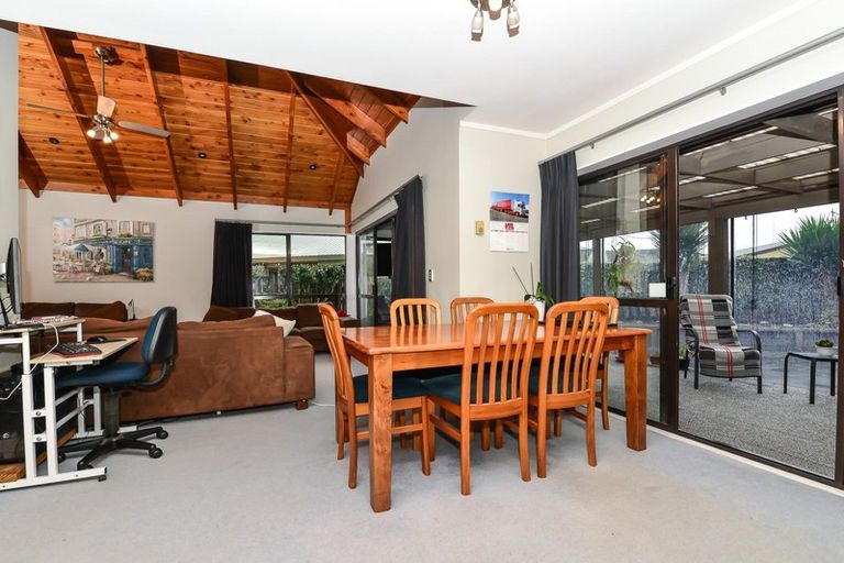 Photo of property in 15 Halyard Close, Flagstaff, Hamilton, 3210