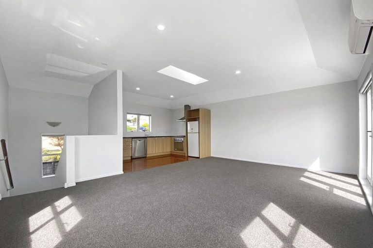Photo of property in 25u5 Mana Street, Vogeltown, Wellington, 6021