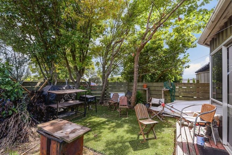Photo of property in 100unit Lake Road, Koutu, Rotorua, 3010