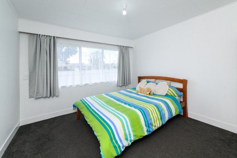 Photo of property in 6 Milton Street, Roslyn, Palmerston North, 4414
