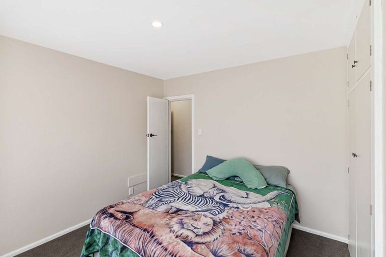 Photo of property in 1/236 Grahams Road, Burnside, Christchurch, 8053