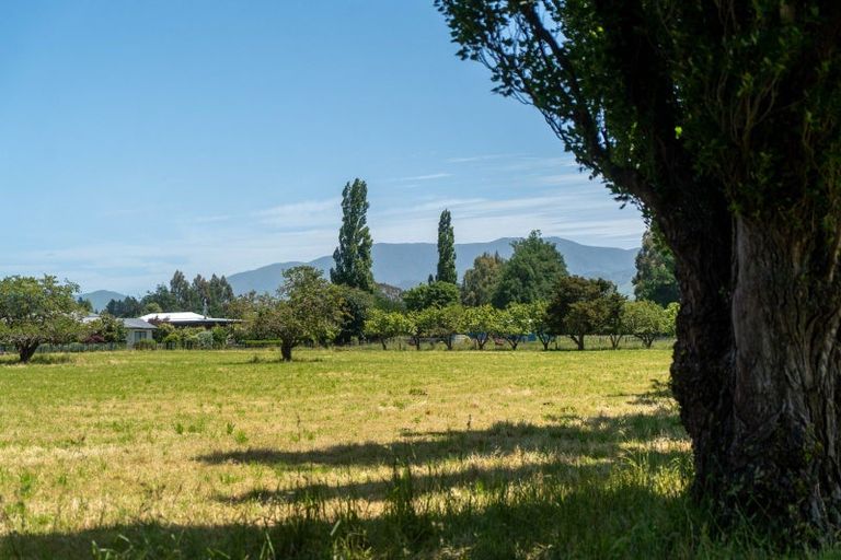 Photo of property in 44a Kempton Street, Greytown, 5712