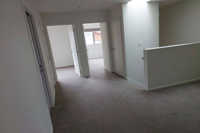 Photo of property in 15 Gunn Way, Hobsonville, Auckland, 0616