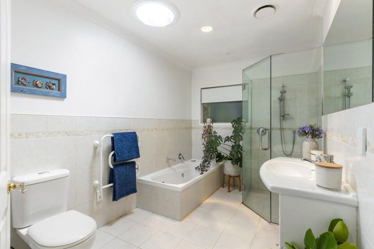 Photo of property in 196 Blackbridge Road, Dairy Flat, Albany, 0794
