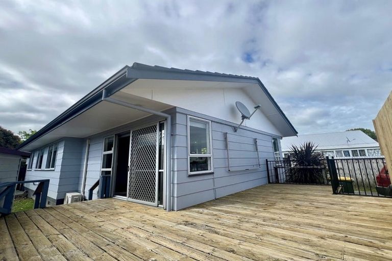 Photo of property in 5 Bluewater Place, Wattle Downs, Auckland, 2103