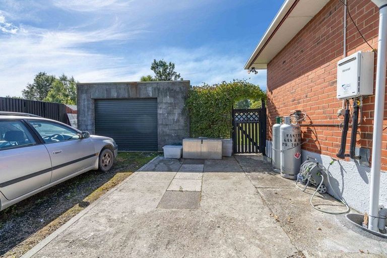 Photo of property in 8 Talbot Street, East Gore, Gore, 9710