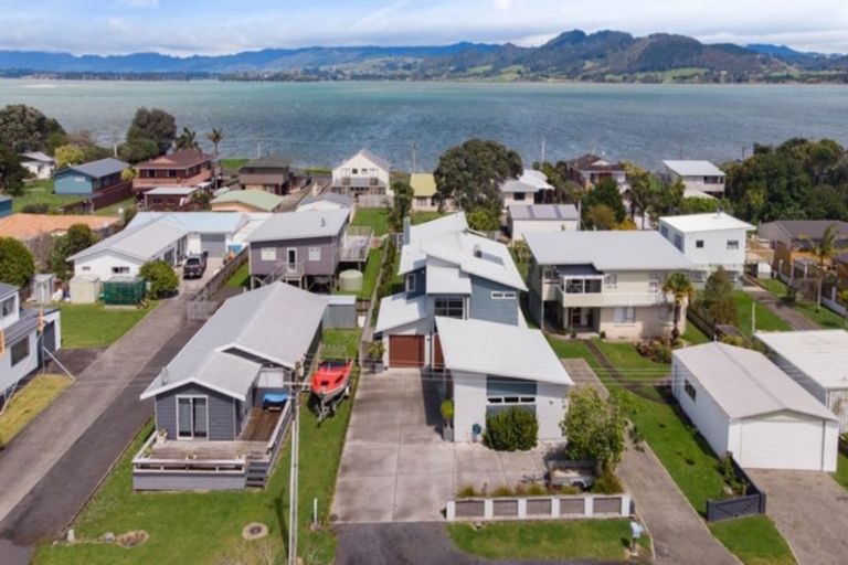 Photo of property in 14 Tatai Road, Bowentown, Katikati, 3177